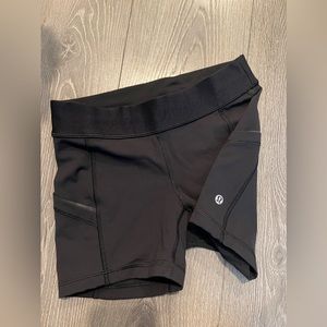 Lululemon Athletica Compression Shorts size 4